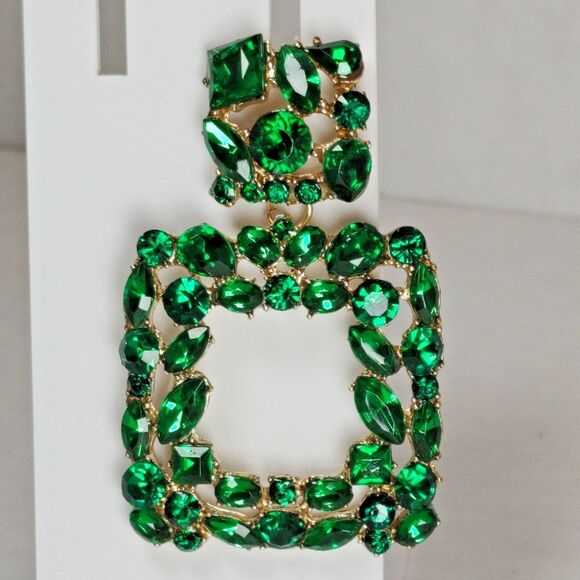 Gold Tone Metal Green Plastic Rhinestone Opulent Chandelier Earrings Square Drop - Picture 9 of 16